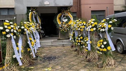 网红爆料被寄花圈视频在线观看  第2张 网红爆料被寄花圈视频在线观看  第2张